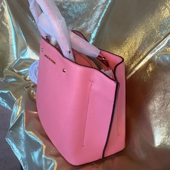 NWT Michael Kors Arielle Pebbled Faux Leather Satchel - Picture 3 of 12